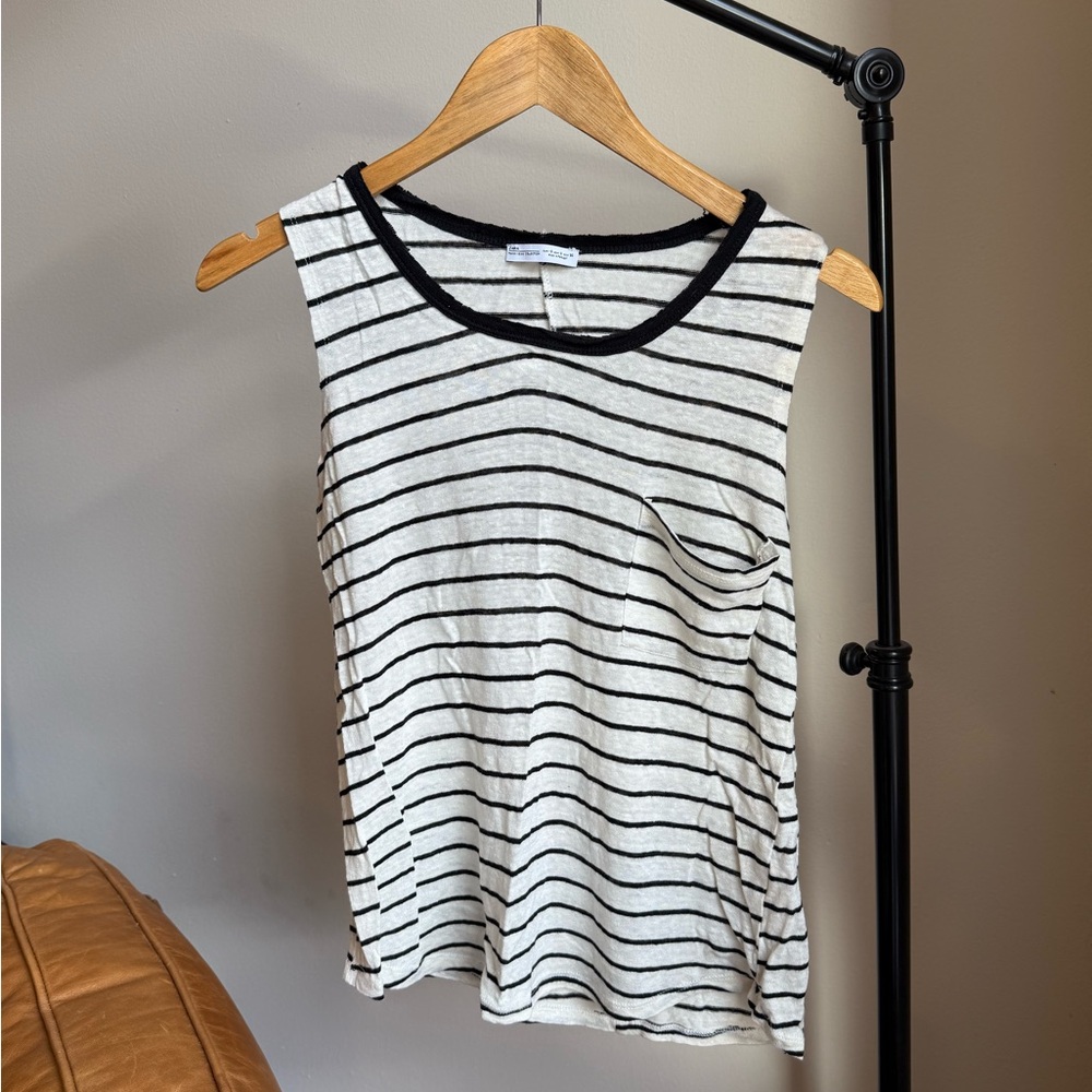 Women's Striped Sleeveless Top